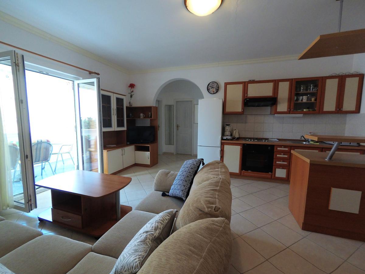Party Apartment